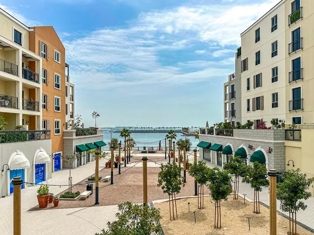 Higuests - Luxurious Boho Beach 2Br Apartment In La Mer Dubaj